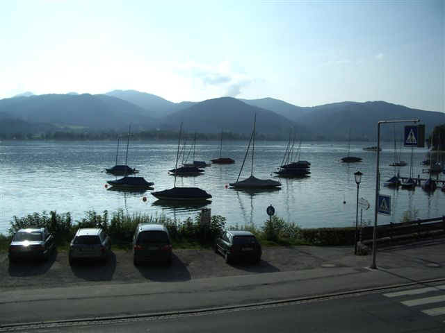 050902007 MUC Tegernsee.JPG (48014 bytes)