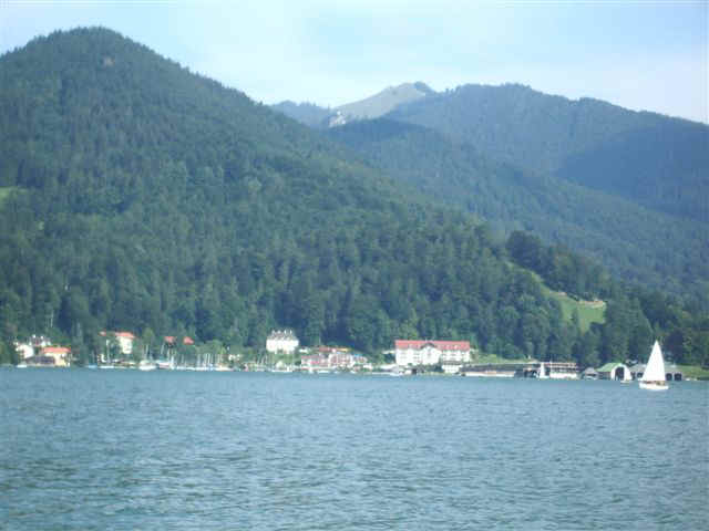 050904021 MUC Tegernsee.jpg (52635 bytes)