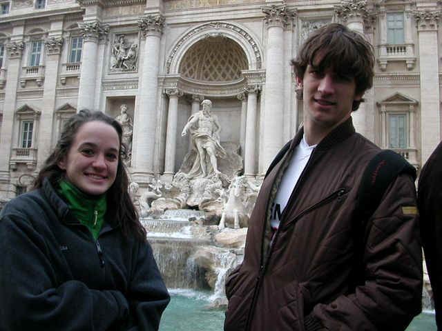 051122 (102) FCO Trevi Fountain Lauren Jared.JPG (69899 bytes)