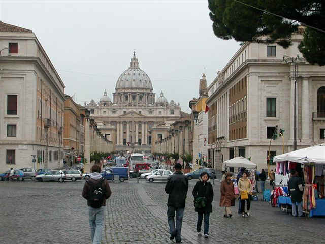 051122 (16) FCO St Peters Basilica.JPG (70654 bytes)