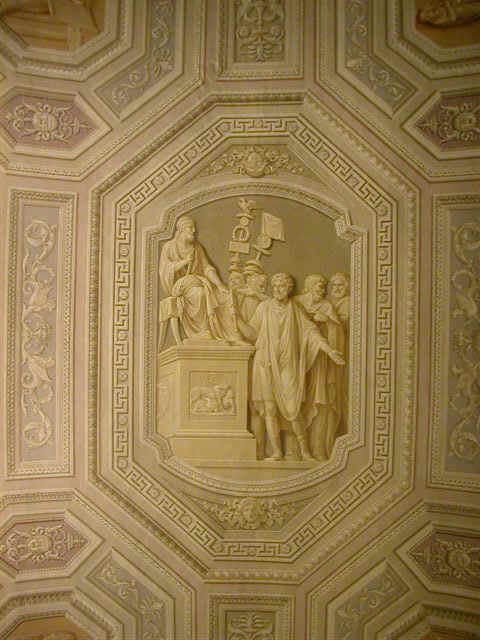 051123 (1) FCO Vatican Museum.JPG (69511 bytes)