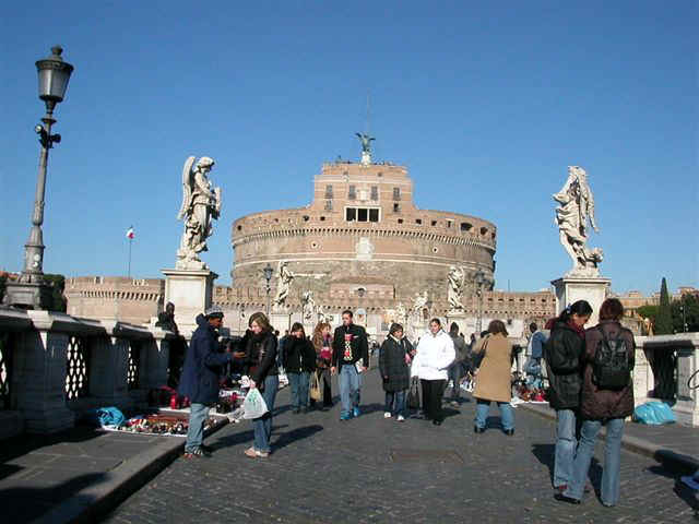 051123 (51) FCO Castel St Angelo.JPG (61813 bytes)