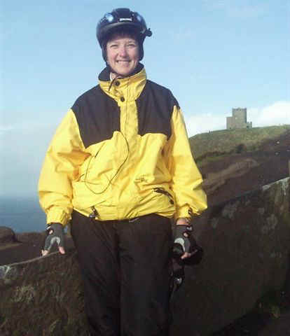 02122008 SNN BJ Cliffs of Moher.JPG (25810 bytes)