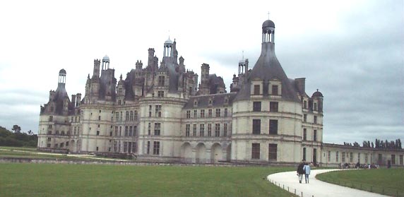 02613001 CDG Chambord.JPG (26649 bytes)