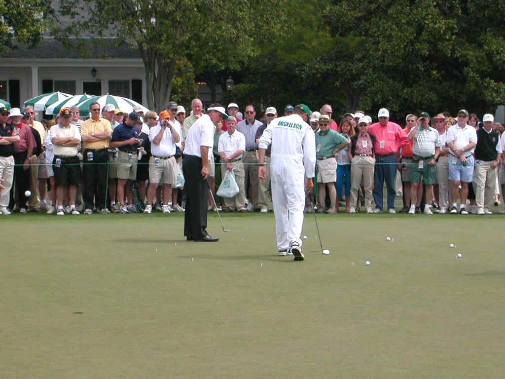 04407022 Masters Phil Mickelson.jpg (167102 bytes)