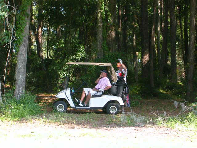 060604 (1) WSP Golf Tourney Wootan Booby.JPG (85259 bytes)