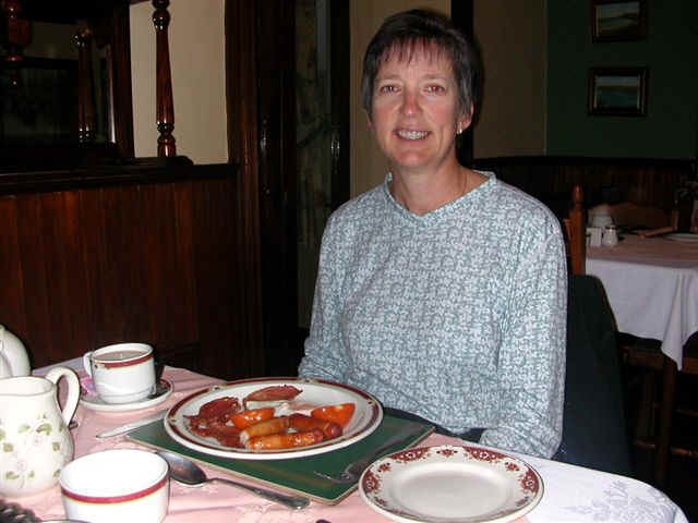 070112 (6) SNN BJ Breakfast.JPG (58309 bytes)