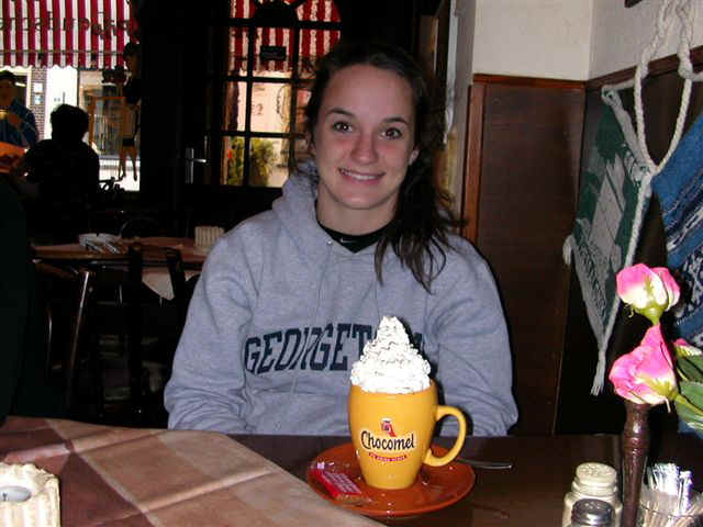 071122 (12) AMS Lauren Hot Chocolate.JPG (63793 bytes)