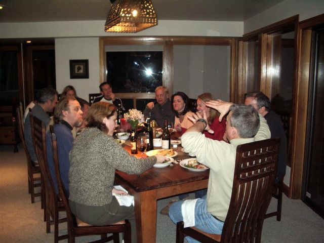 080112 (11) SLC Dining Table.JPG (62194 bytes)